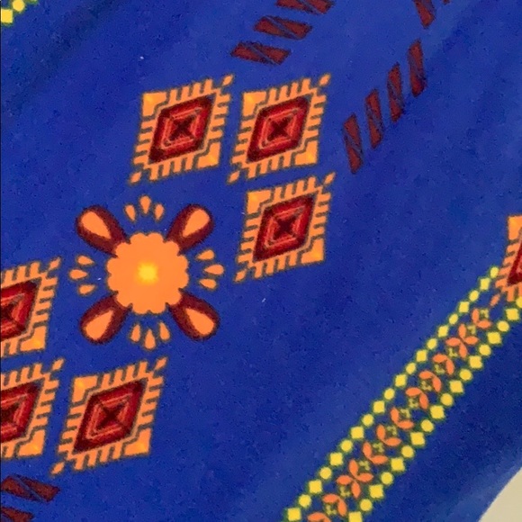 Black Aztec LuLaRoe TC Leggings - Picture 2 of 5